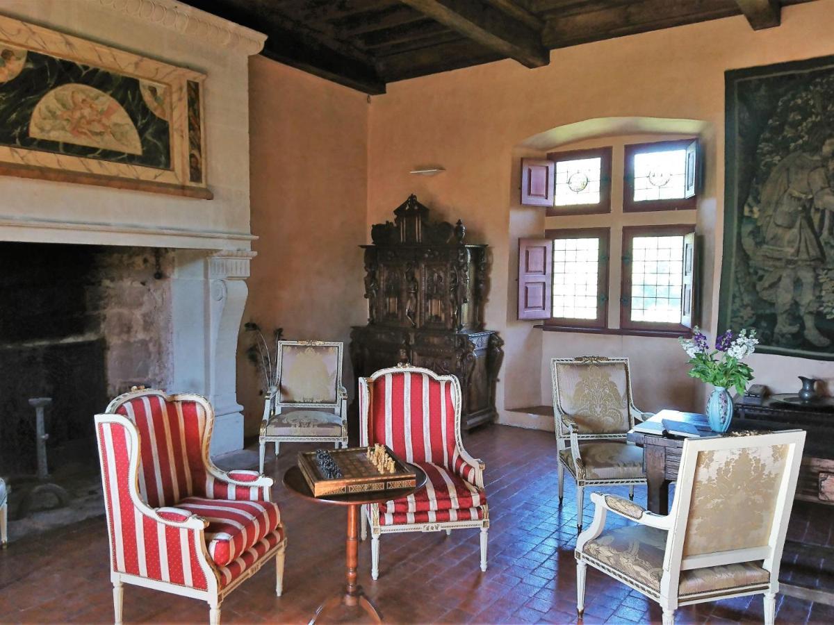 Chateau La Servayrie - Chambre D'Hotes Marcillac-Vallon Екстер'єр фото