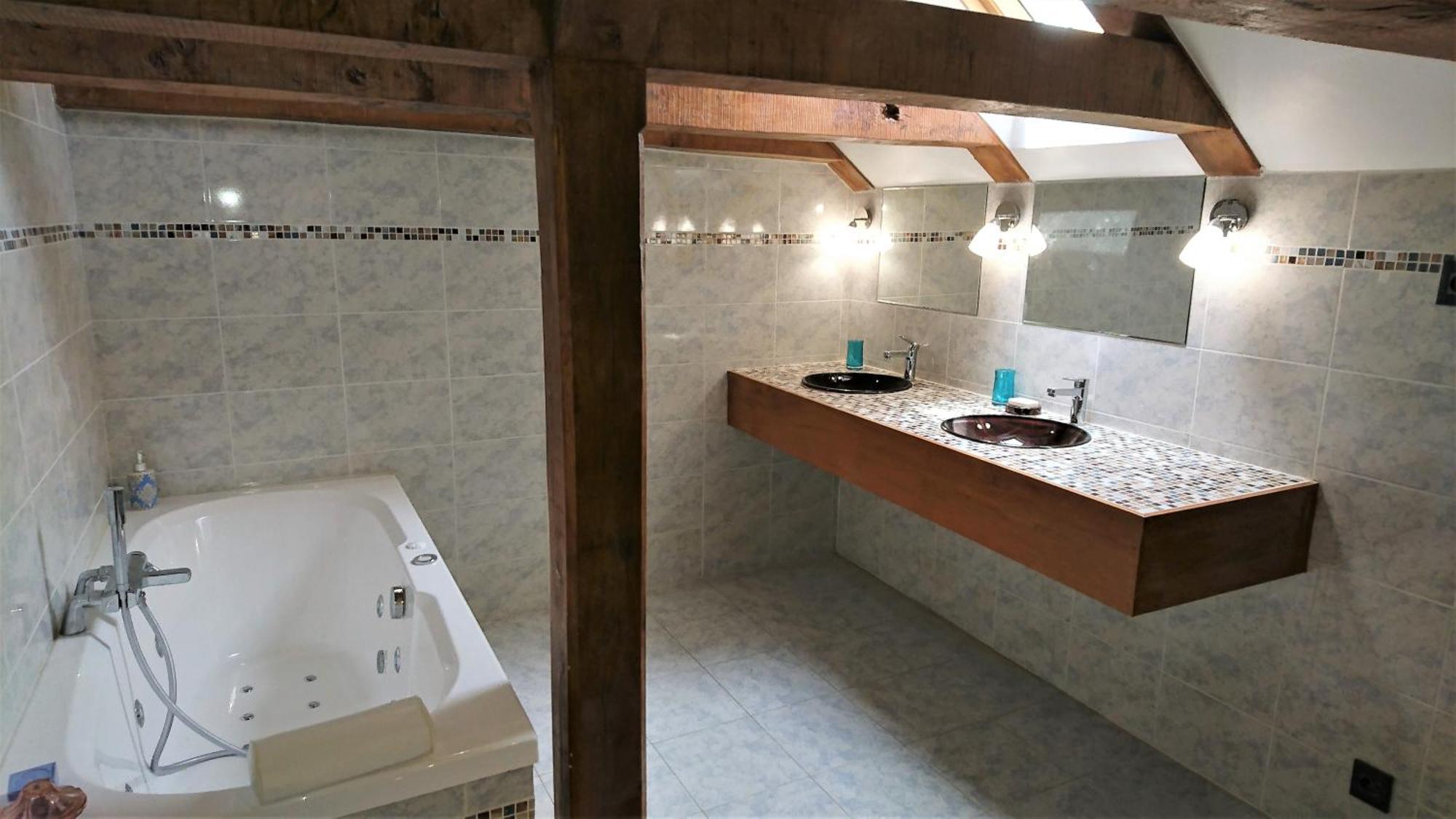 Chateau La Servayrie - Chambre D'Hotes Marcillac-Vallon Екстер'єр фото