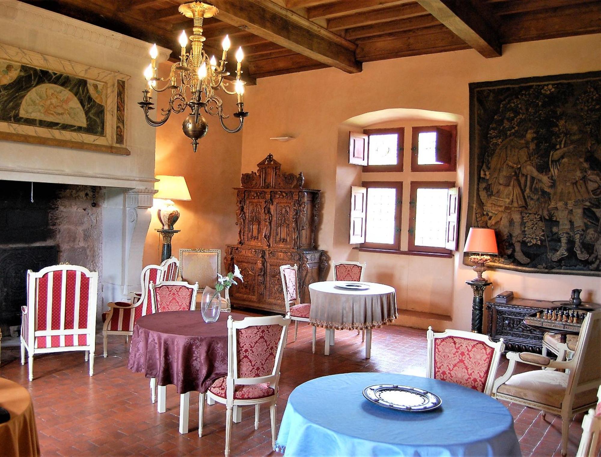 Chateau La Servayrie - Chambre D'Hotes Marcillac-Vallon Екстер'єр фото